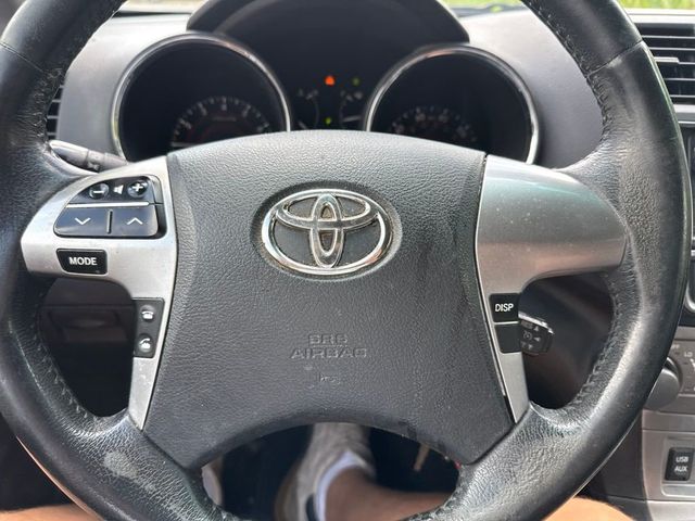 2013 Toyota Highlander 4WD 4dr V6 SE - 23072755 - 12