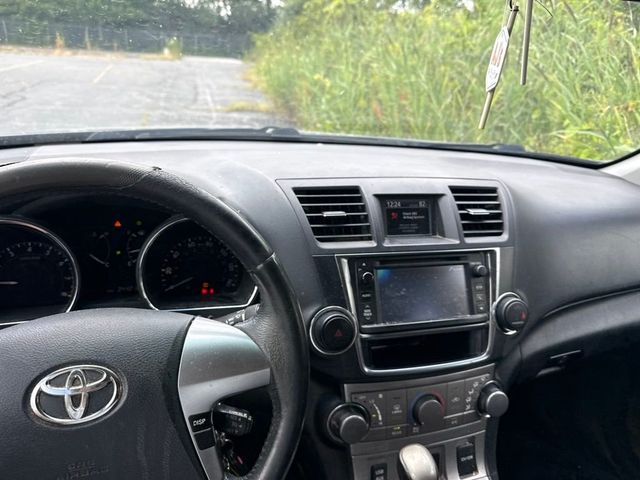 2013 Toyota Highlander 4WD 4dr V6 SE - 23072755 - 14