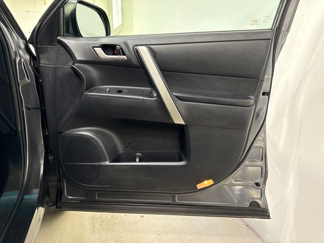 2013 Toyota Highlander 4WD 4dr V6 SE - 23072755 - 25