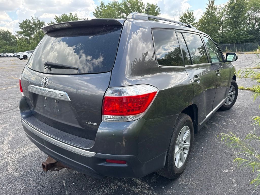 2013 Toyota Highlander 4WD 4dr V6 SE - 23072755 - 5
