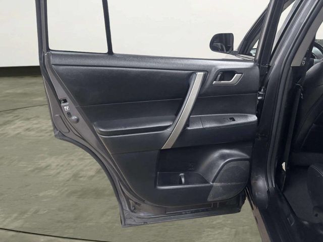 2013 Toyota Highlander 4WD 4dr V6 SE - 22992731 - 13
