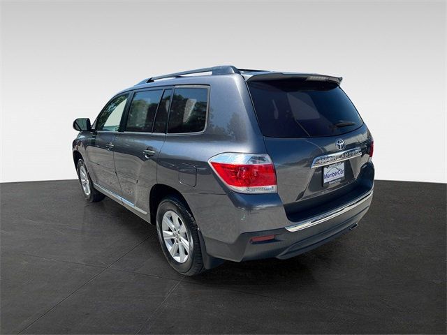 2013 Toyota Highlander SE photo 2