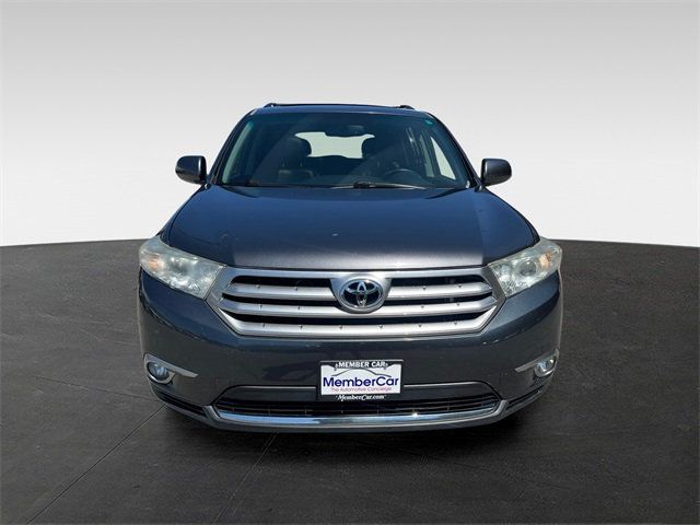 2013 Toyota Highlander SE photo 7