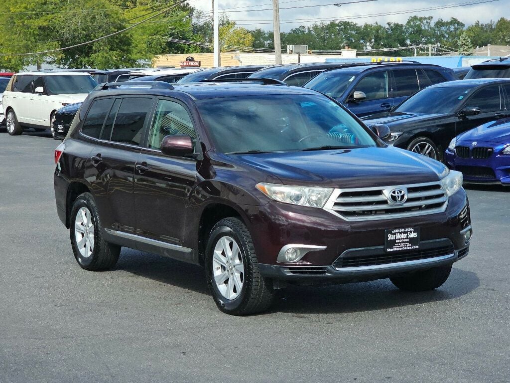 2013 Toyota Highlander Base Hybrid photo 11