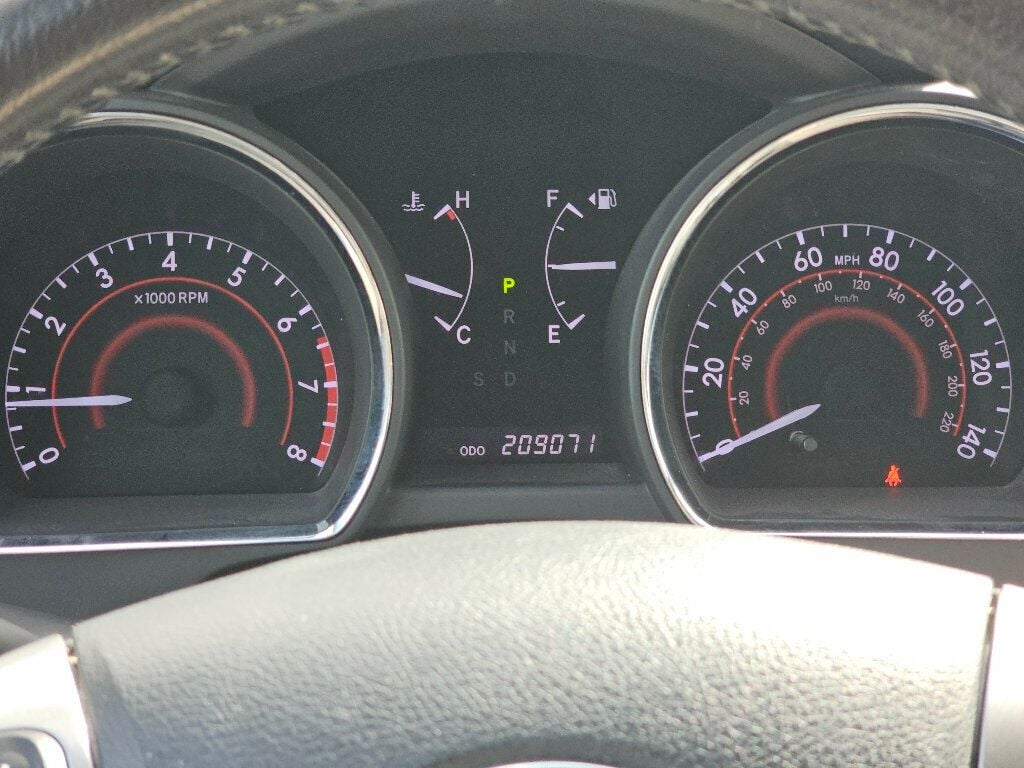 2013 Toyota Highlander Base Hybrid photo 26