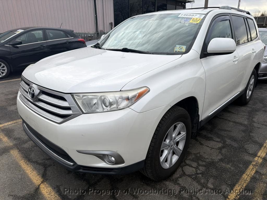 2013 Toyota Highlander Base - 22987533 | Video 1