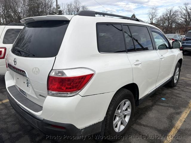 2013 Toyota Highlander Base - 22987533 - 3