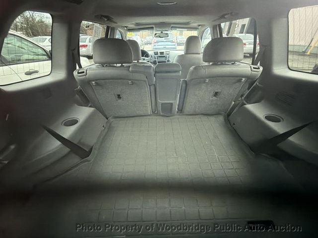 2013 Toyota Highlander Base - 22987533 - 8