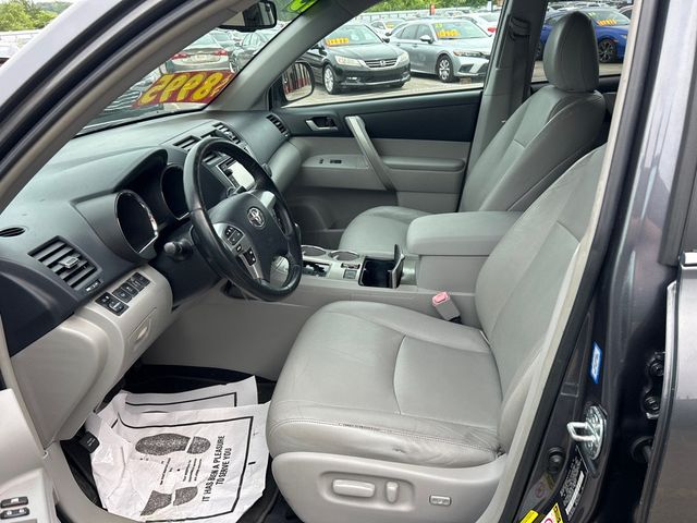 2013 Toyota Highlander BASE - 23025605 - 8