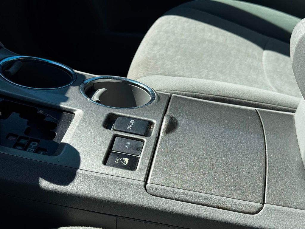 2013 Toyota Highlander BASE - 23031339 - 9