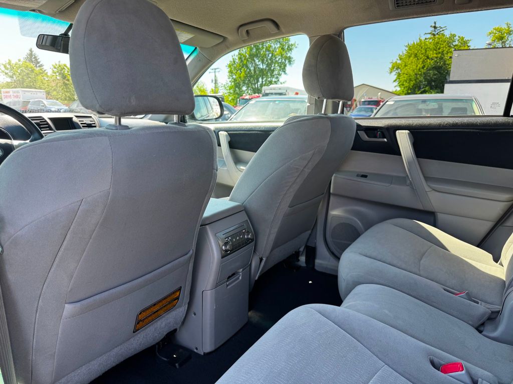 2013 Toyota Highlander BASE - 23031339 - 11