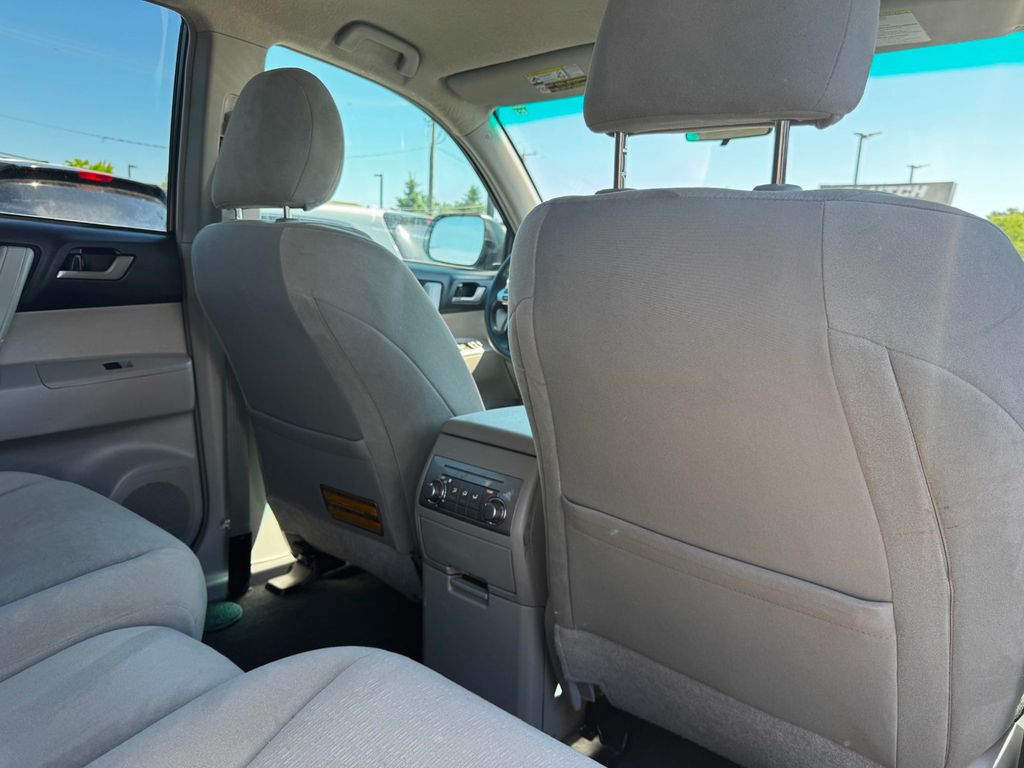 2013 Toyota Highlander BASE - 23031339 - 14
