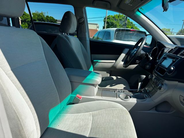 2013 Toyota Highlander BASE - 23031339 - 17