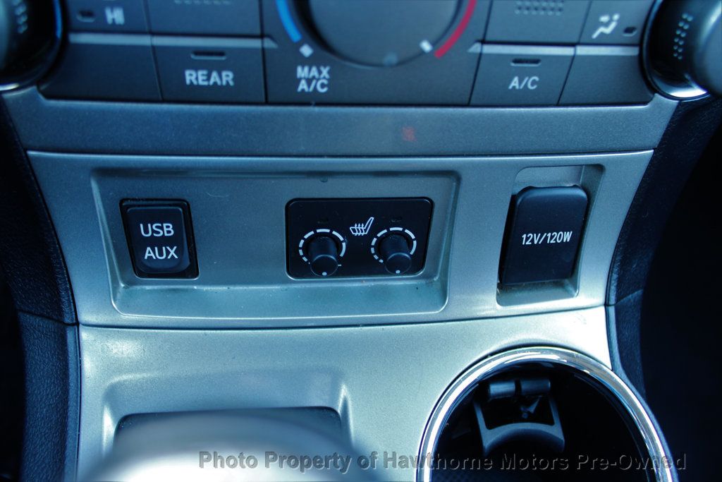 2013 Toyota Highlander FWD 4dr V6 SE - 22963618 - 16