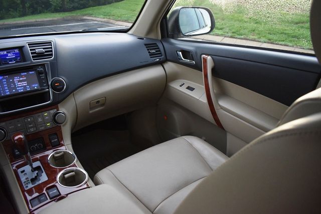 2013 Toyota Highlander Limited - 23039390 - 48