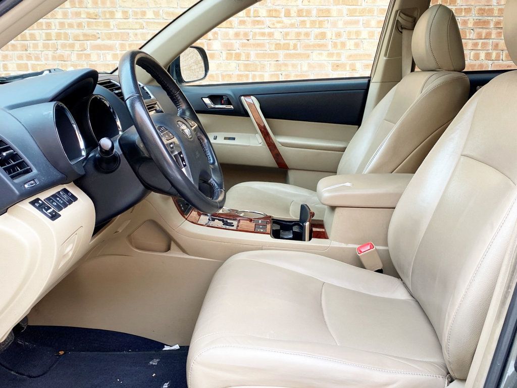 2013 Toyota Highlander Limited - 22999636 - 8