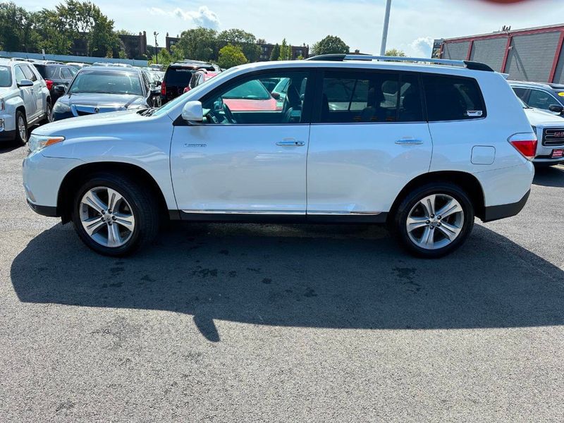2013 Toyota Highlander Limited AWD 4dr SUV - 22921269 - 1