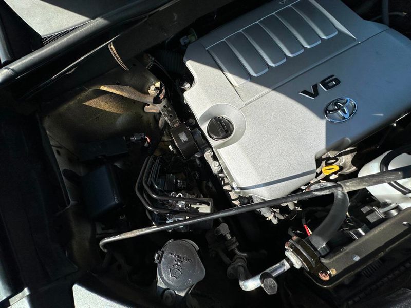 2013 Toyota Highlander Limited AWD 4dr SUV - 22921269 - 32