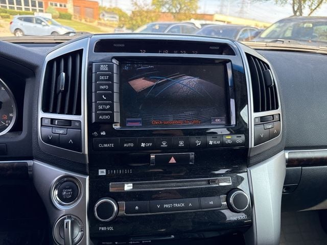 2013 Toyota Land Cruiser 4dr 4WD - 22932866 - 11