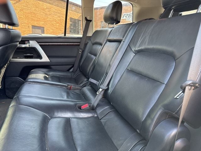 2013 Toyota Land Cruiser 4dr 4WD - 22932866 - 7
