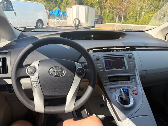 2013 Toyota Prius  - 23088284 - 1