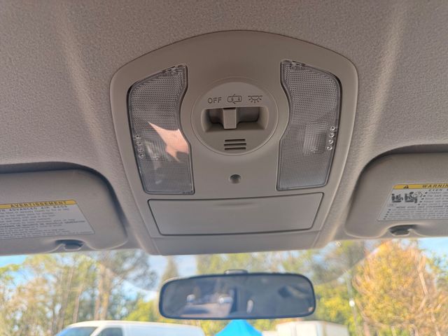 2013 Toyota Prius  - 23088284 - 4
