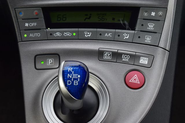 2013 Toyota Prius 5dr Hatchback Four - 22986075 - 28