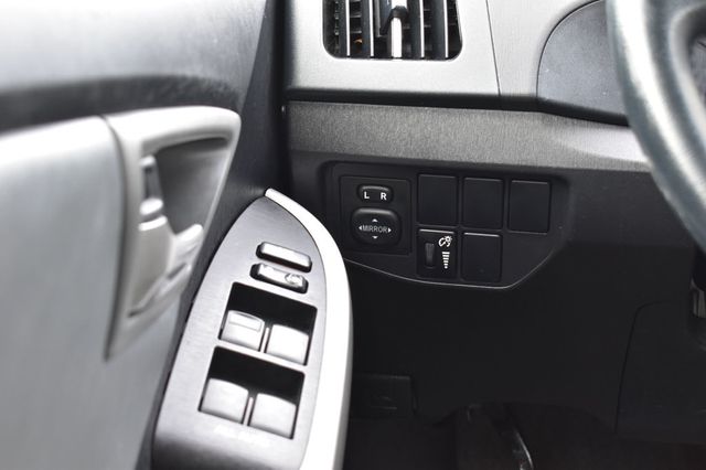 2013 Toyota Prius 5dr Hatchback Four - 22986075 - 33