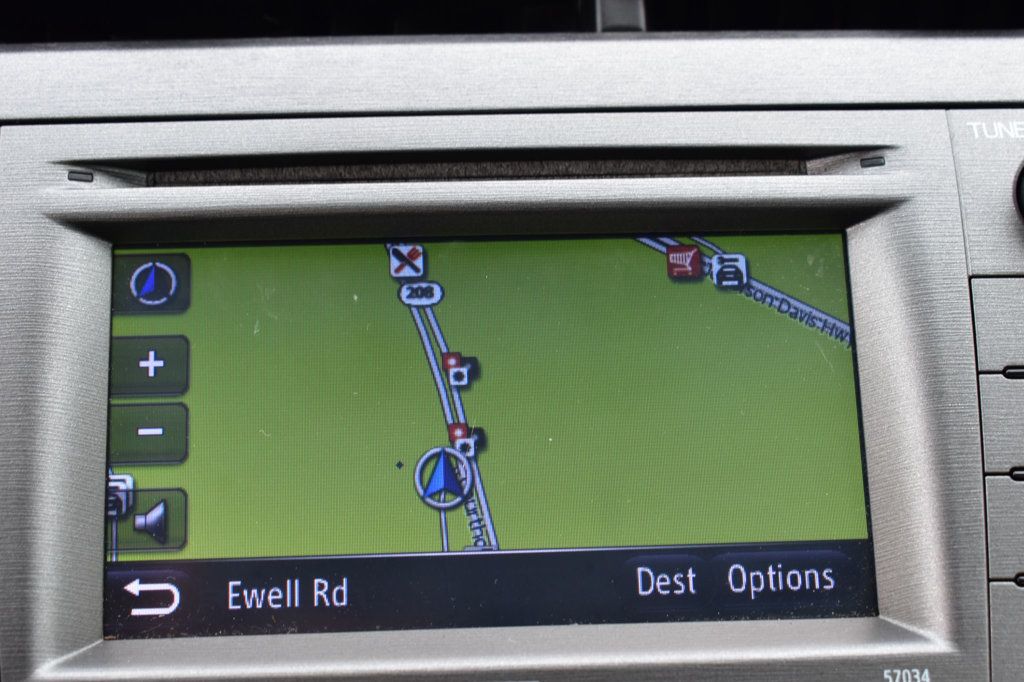 2013 Toyota Prius 5dr Hatchback Four - 22986075 - 37