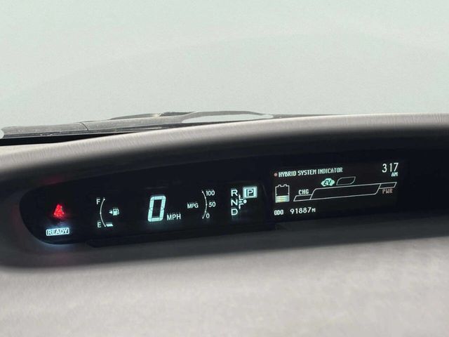 2013 Toyota Prius 5dr Hatchback One - 23021984 - 24
