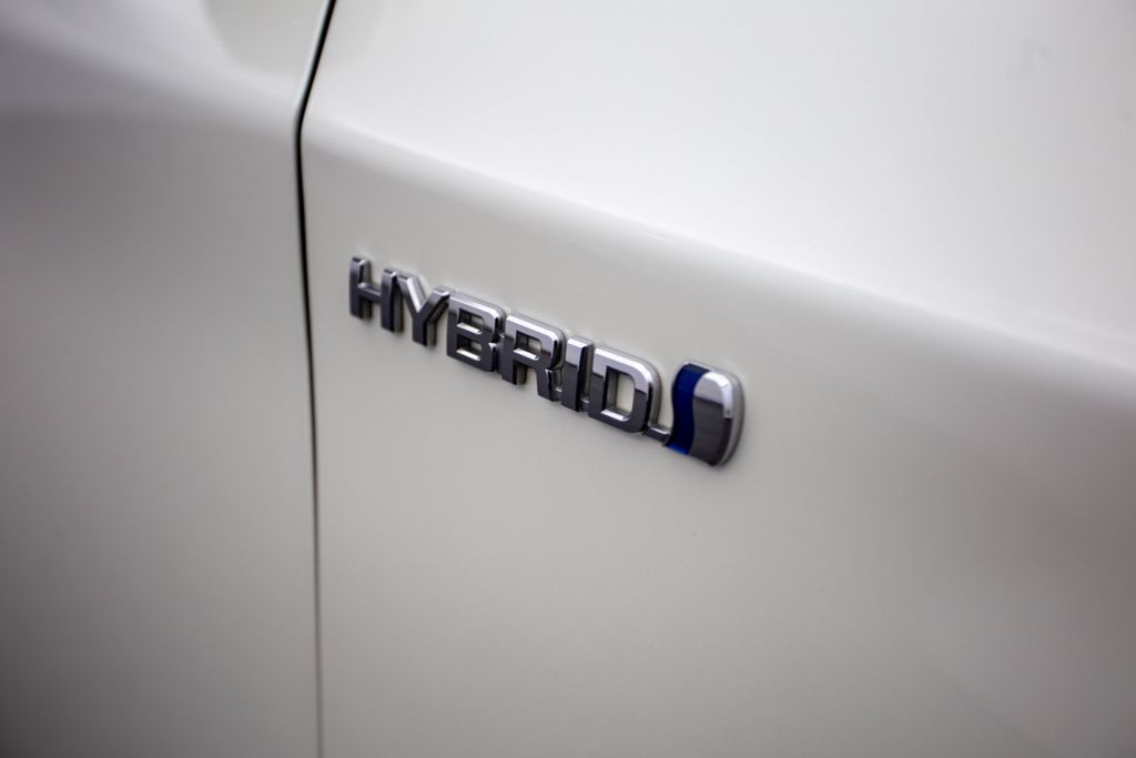 2013 Toyota Prius 5dr Hatchback Persona Series SE - 22273746 - 56