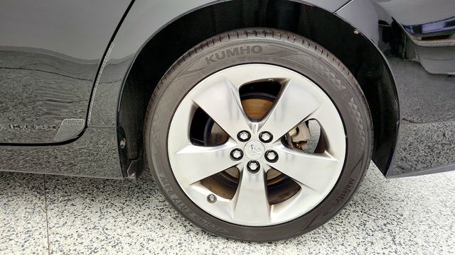 2013 Toyota Prius 5dr Hatchback Persona Series SE (50 mpg) - 22971778 - 8