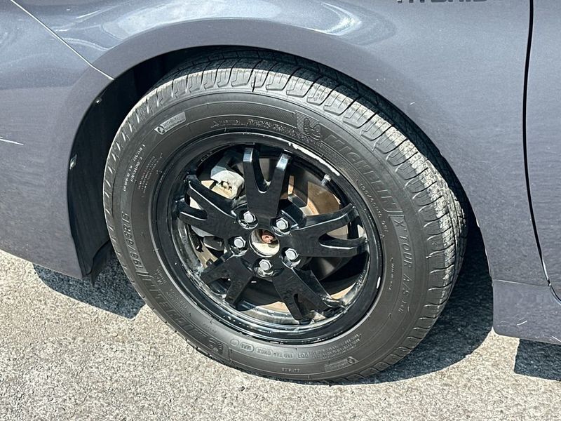 2013 Toyota Prius 5dr Hatchback Three - 23042303 - 10