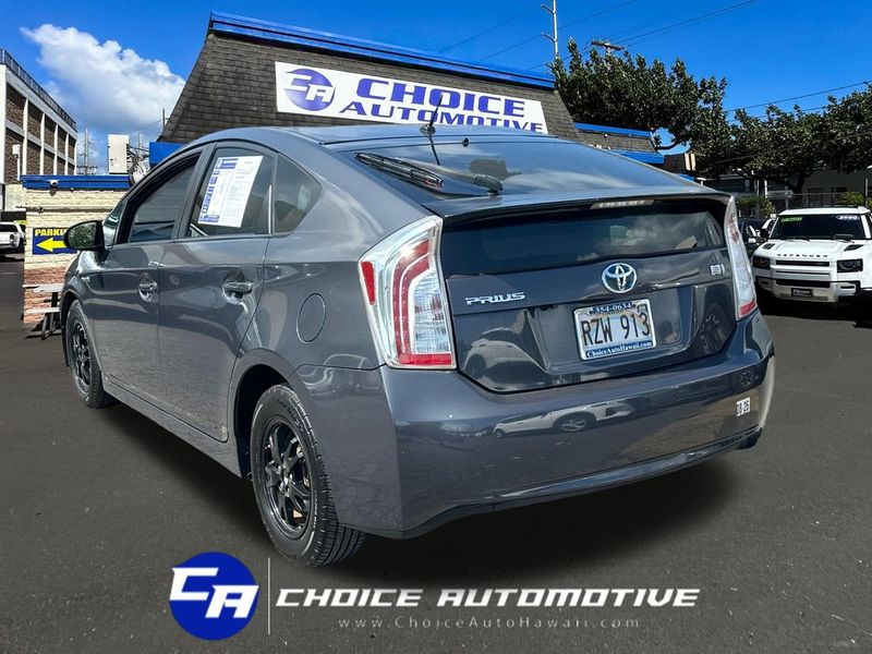 2013 Toyota Prius 5dr Hatchback Three - 23042303 - 4