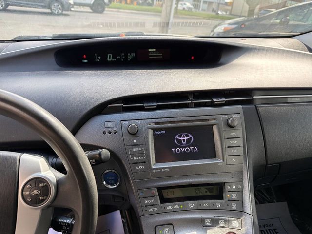 2013 Toyota Prius 5dr Hatchback Three - 23091669 - 10
