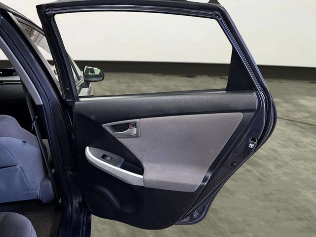 2013 Toyota Prius 5dr Hatchback Three - 23018965 - 16