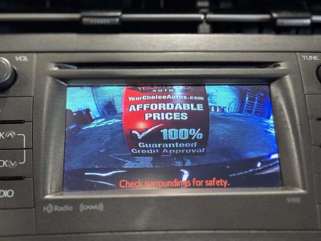 2013 Toyota Prius 5dr Hatchback Three - 23018965 - 22