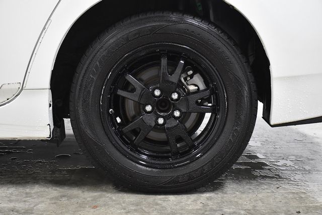 2013 Toyota Prius 5dr Hatchback Three - 23090570 - 10