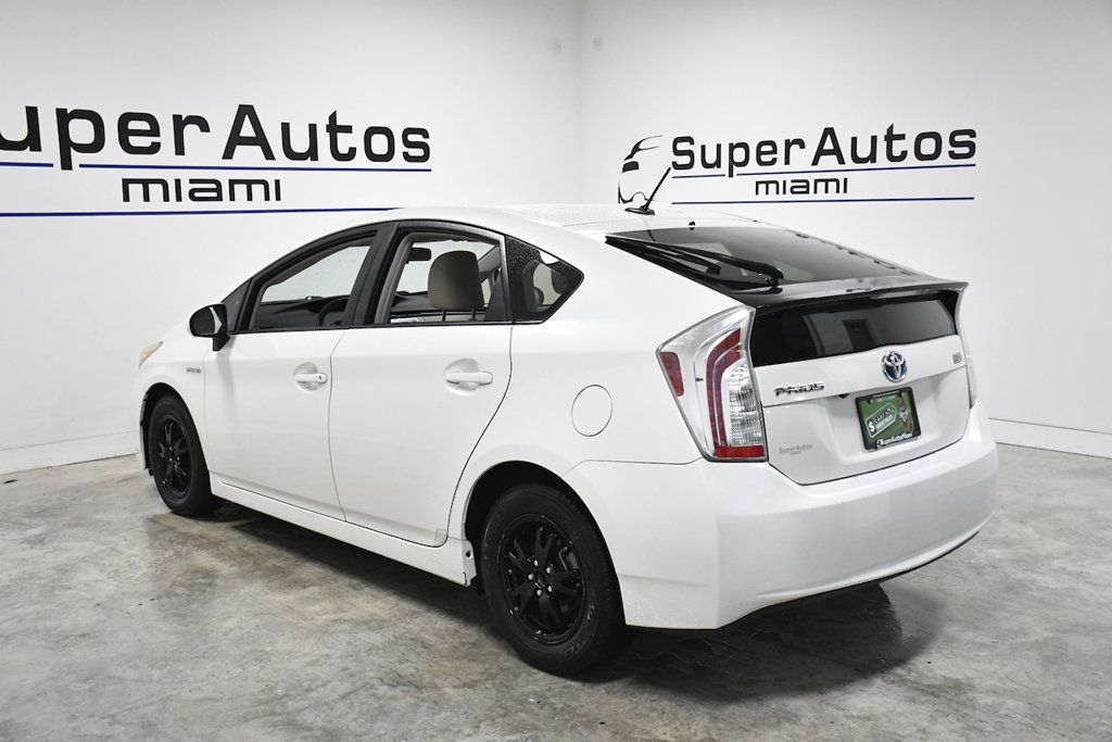 2013 Toyota Prius 5dr Hatchback Three - 23090570 - 5