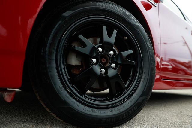 2013 Toyota Prius 5dr Hatchback Three - 22940228 - 39