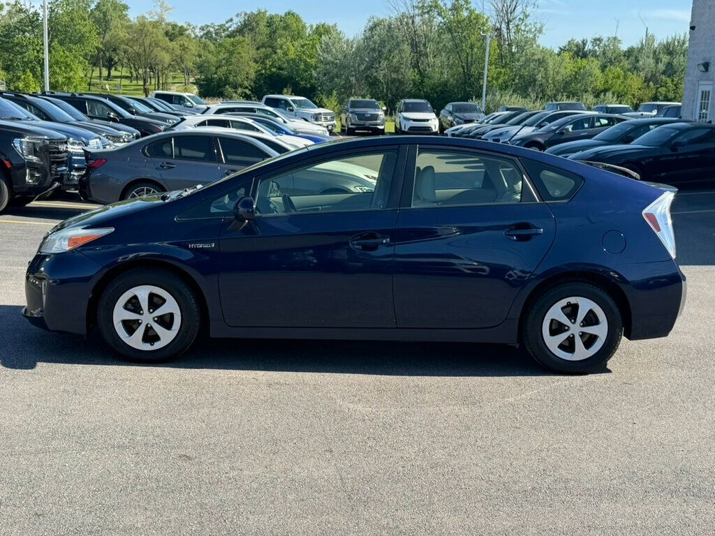 2013 Toyota Prius 5dr Hatchback Three - 23016440 - 14
