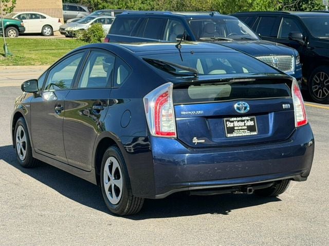 2013 Toyota Prius 5dr Hatchback Three - 23016440 - 4
