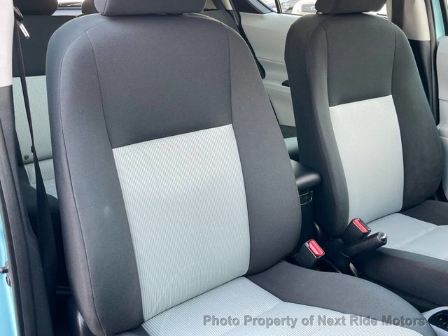 2013 Toyota Prius c 2013 TOYOTA PRIUS C THREE HYBRID GREAT-DEAL 615-730-9991 - 22998584 - 9