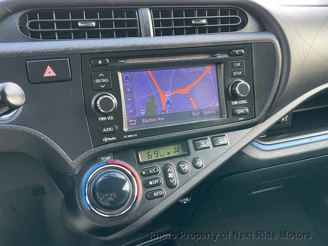 2013 Toyota Prius c 2013 TOYOTA PRIUS C THREE HYBRID GREAT-DEAL 615-730-9991 - 22998584 - 17