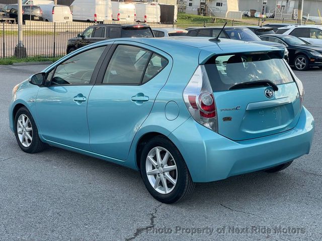 2013 Toyota Prius c 2013 TOYOTA PRIUS C THREE HYBRID GREAT-DEAL 615-730-9991 - 22998584 - 4