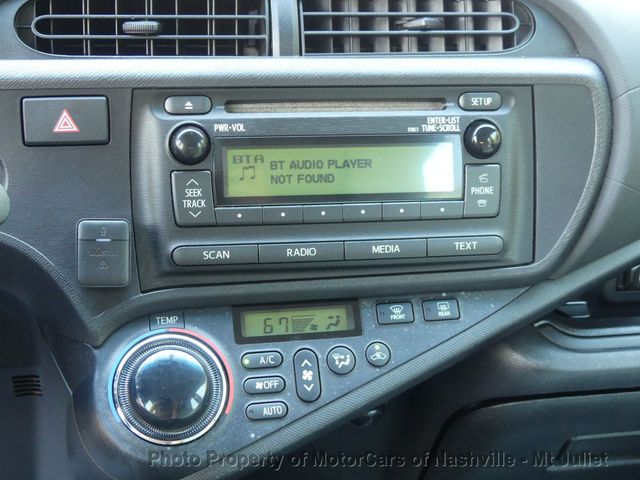 2013 Toyota Prius c 5dr Hatchback One - 23088253 - 32