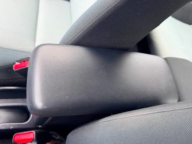 2013 Toyota Prius c 5dr Hatchback Two - 23023453 - 42
