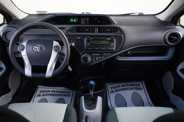 2013 Toyota Prius c 5dr Hatchback Two - 22969339 - 24