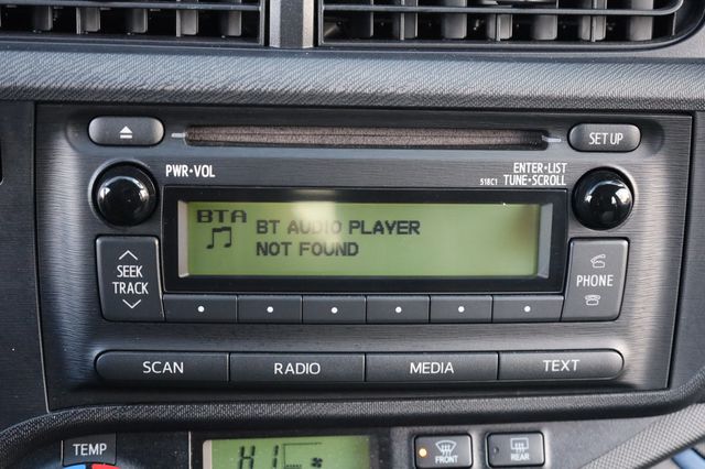 2013 Toyota Prius c 5dr Hatchback Two - 22969339 - 29