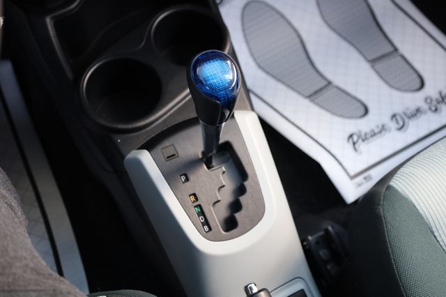 2013 Toyota Prius c 5dr Hatchback Two - 22969339 - 31